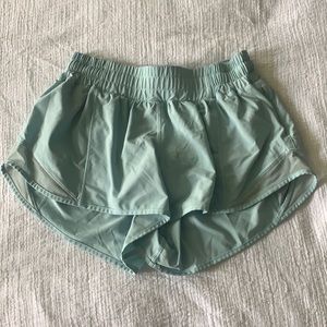 Lululemon Hotty Hot Shorts